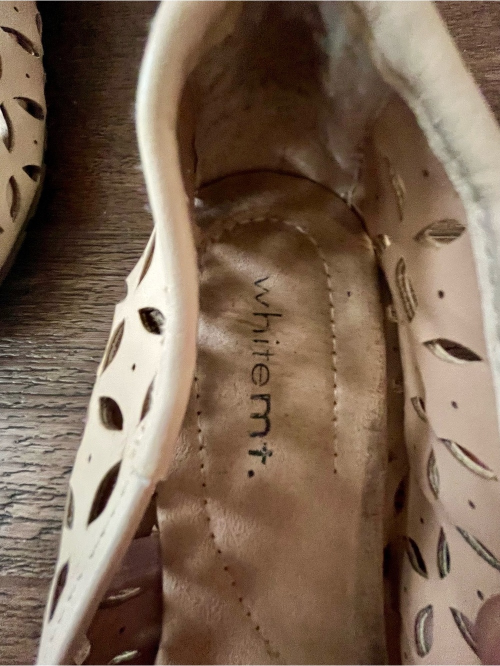 WHIT Cream Laser-Cut Bow Detail Ballet Flats - Picture 10 of 12